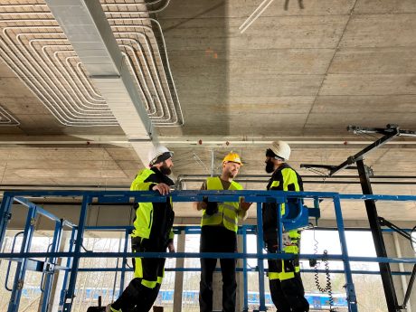The installation of the climate control system in the 15,000-m2 facility